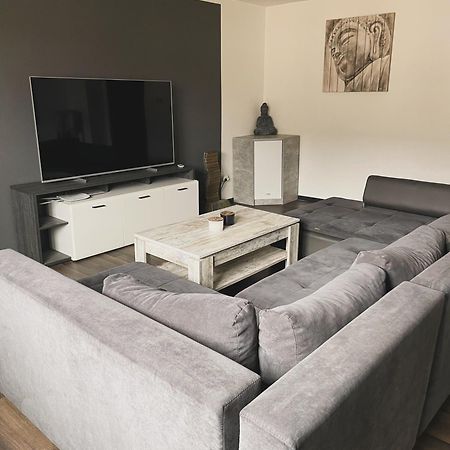 קרלובי וארי Dr. Wolf Apartment מראה חיצוני תמונה